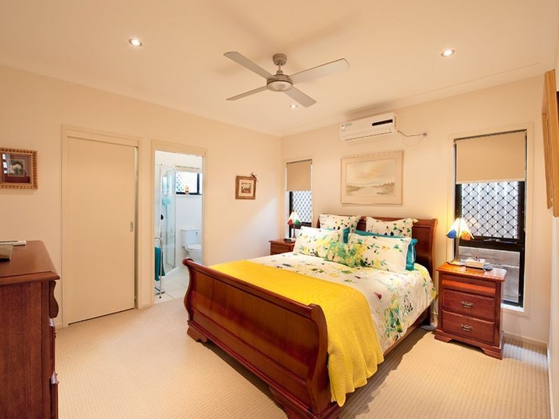 12 Planigale Crescent, North Lakes QLD 4509