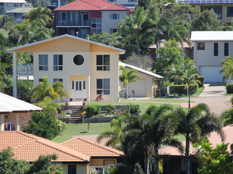 7 Coleman Cresent, Pacific Heights QLD 4703