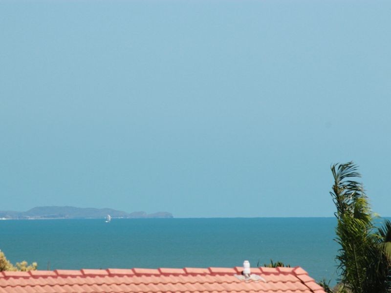 7 Coleman Cresent, Pacific Heights QLD 4703