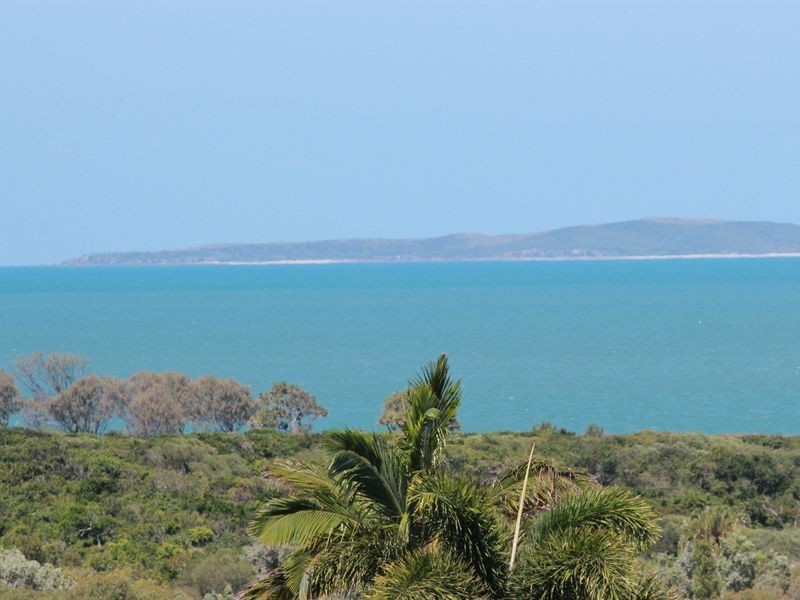 7 Coleman Cresent, Pacific Heights QLD 4703