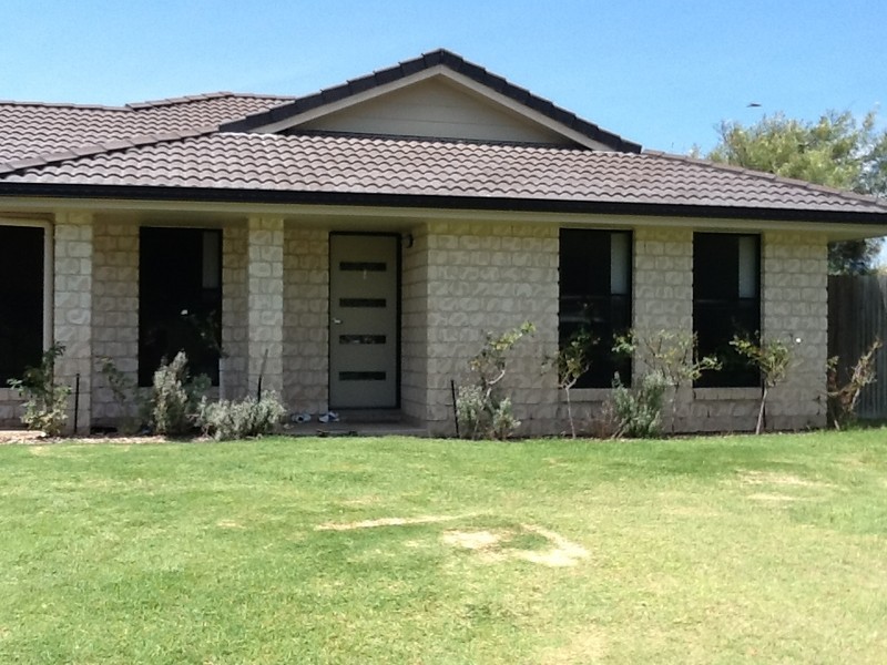 27 Saltwater Court, Mulambin QLD 4703