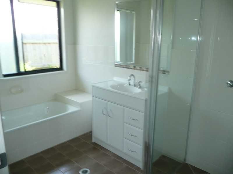 27 Saltwater Court, Mulambin QLD 4703