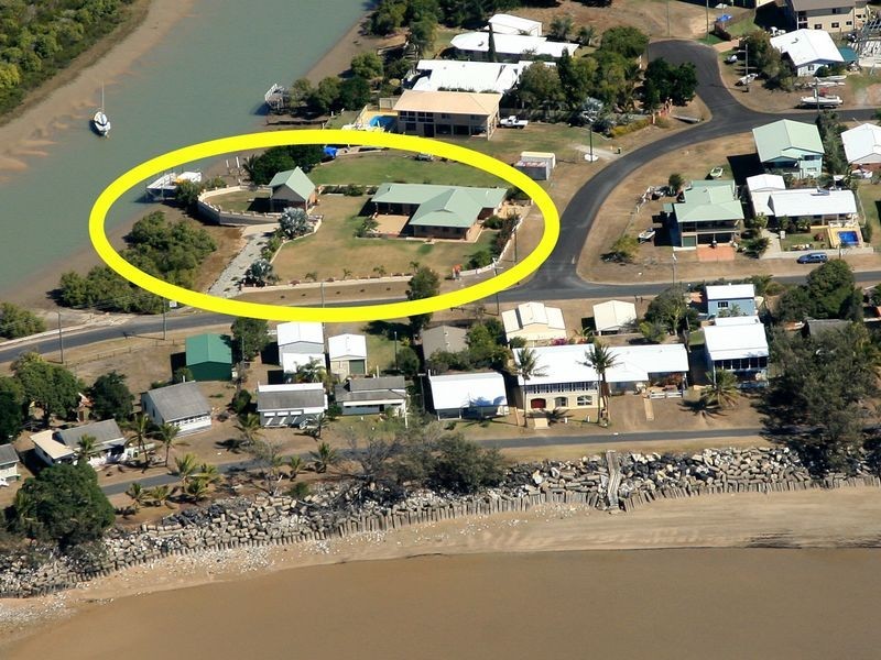 2 Giorgi Close, Keppel Sands QLD 4702