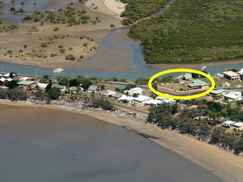 2 Giorgi Close, Keppel Sands QLD 4702