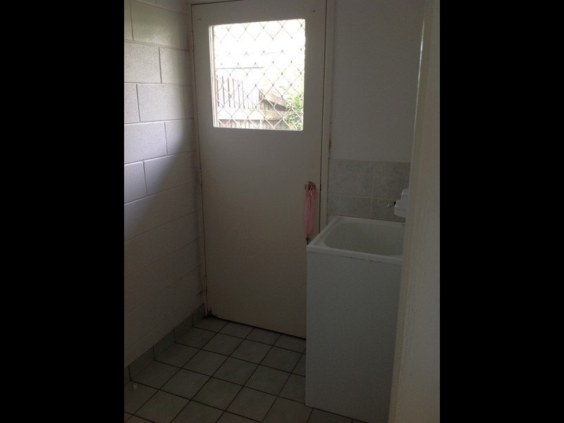 1/37 Adelaide Park Road, Yeppoon QLD 4703