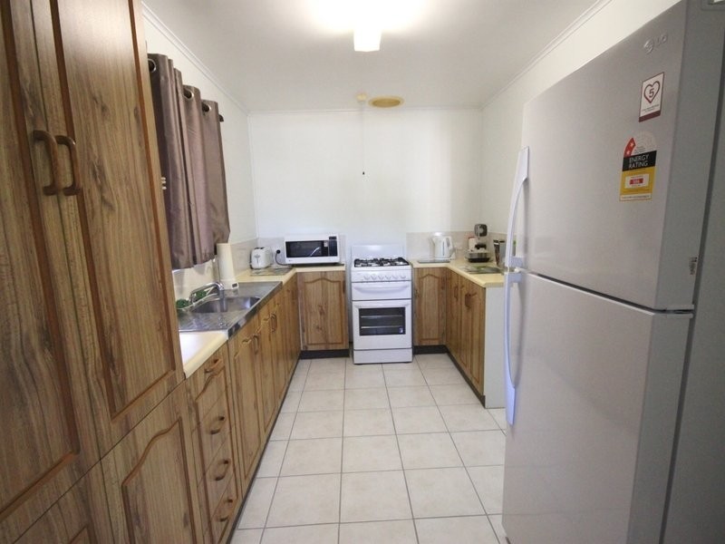 22 Limpus Avenue, Keppel Sands QLD 4702