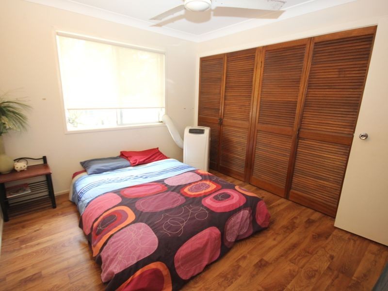 18 Meadow Street, Keppel Sands QLD 4702