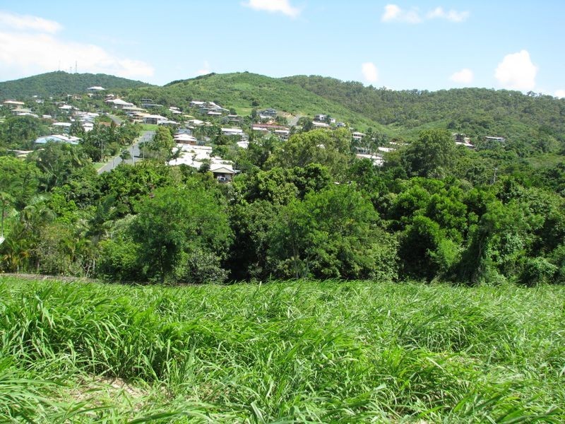 19 Samoa Street, Pacific Heights QLD 4703