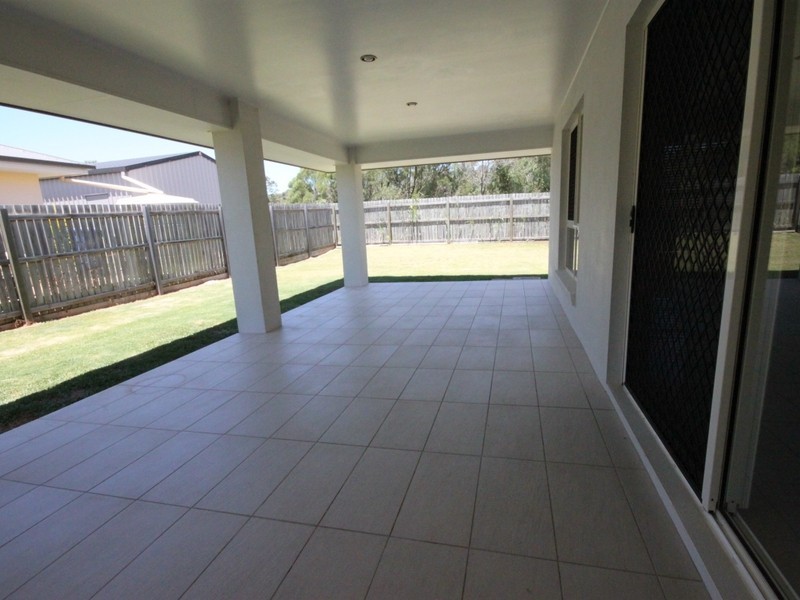 31 Dune Circle, Lammermoor QLD 4703