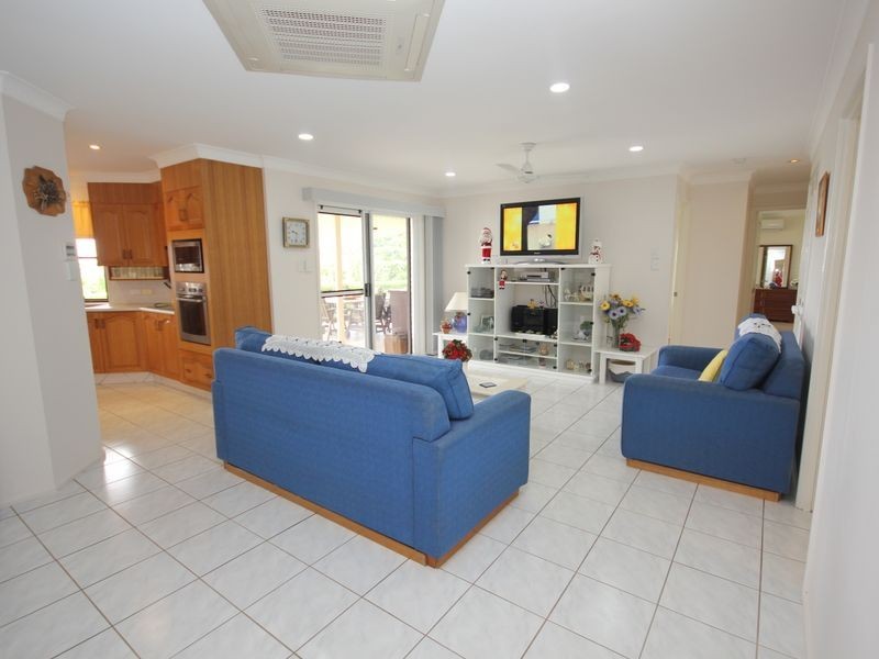 30 Greer Street, Meikleville Hill QLD 4703