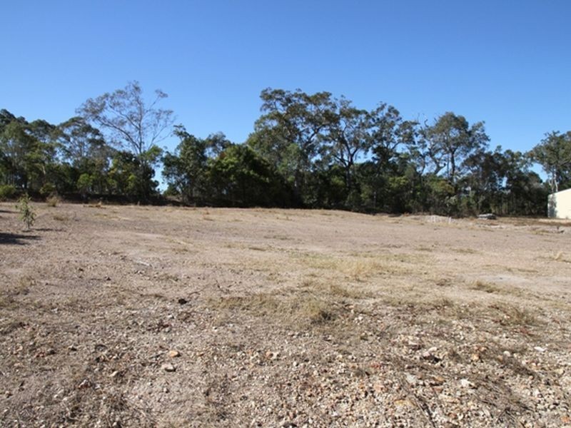 16 Plover, Barmaryee QLD 4703