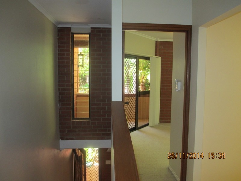 4/33 Scenic Highway, Cooee Bay QLD 4703