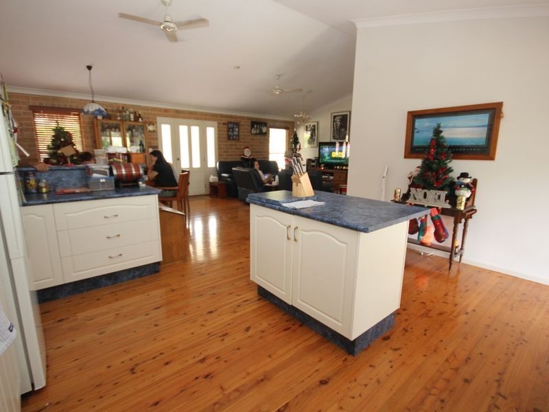 36 Kevin Drive, Hidden Valley QLD 4703
