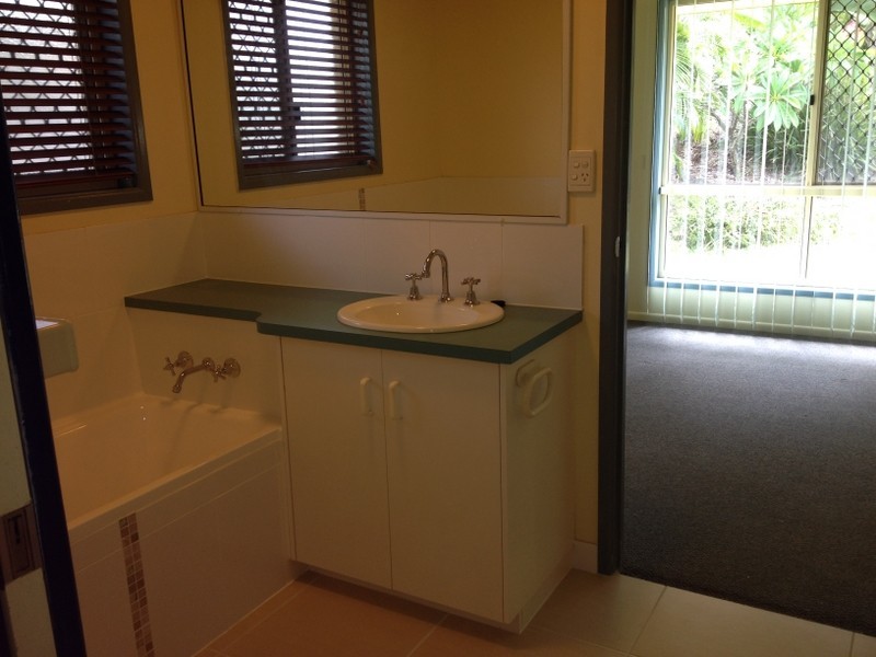 34 Larnach Street, Emu Park QLD 4710