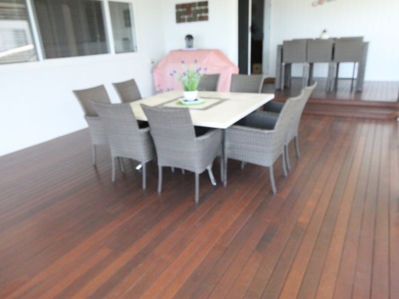 8 Pitcairn Court, Pacific Heights QLD 4703