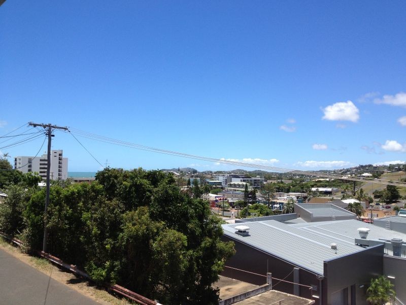 Unit 1, 27 Raymond Terrace, Yeppoon QLD 4703