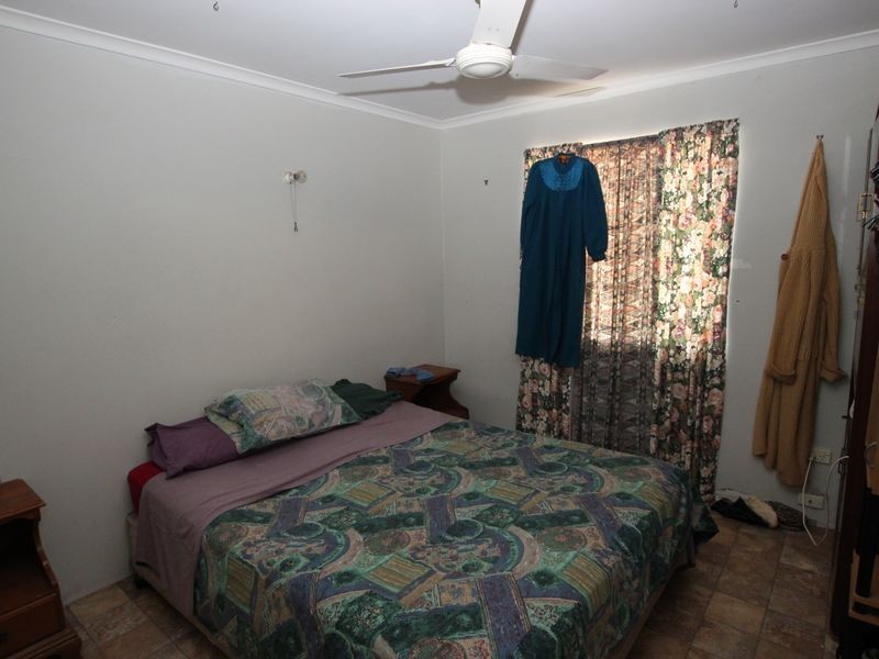 61 Mirraweena Avenue, Bangalee QLD 4703