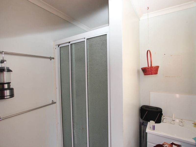 61 Mirraweena Avenue, Bangalee QLD 4703