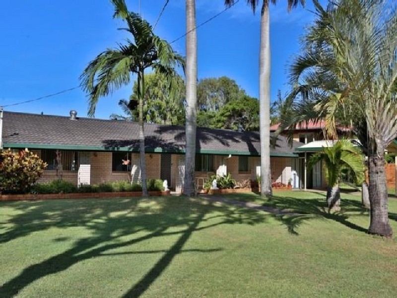 27 Ware Avenue, Causeway Lake QLD 4703