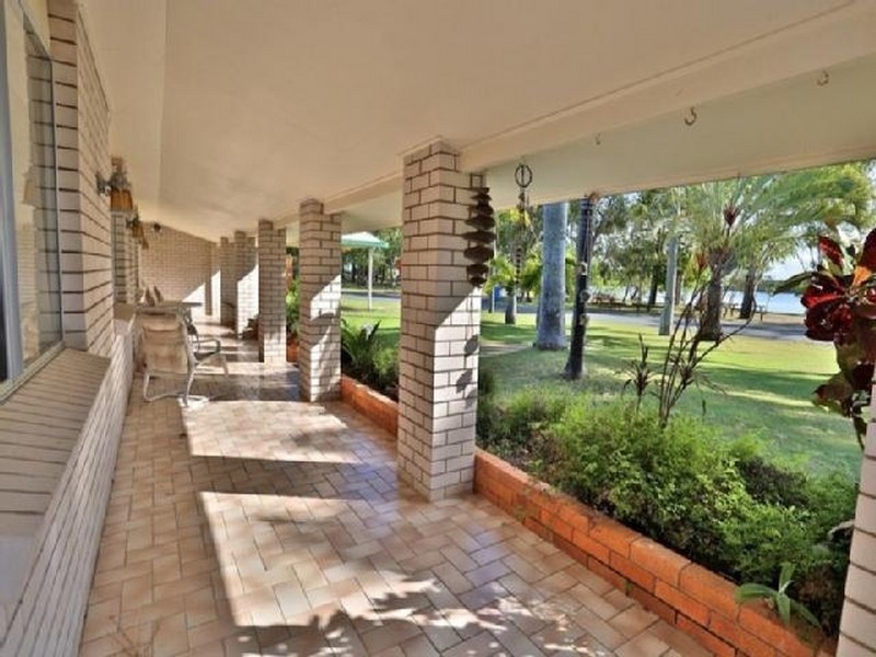 27 Ware Avenue, Causeway Lake QLD 4703