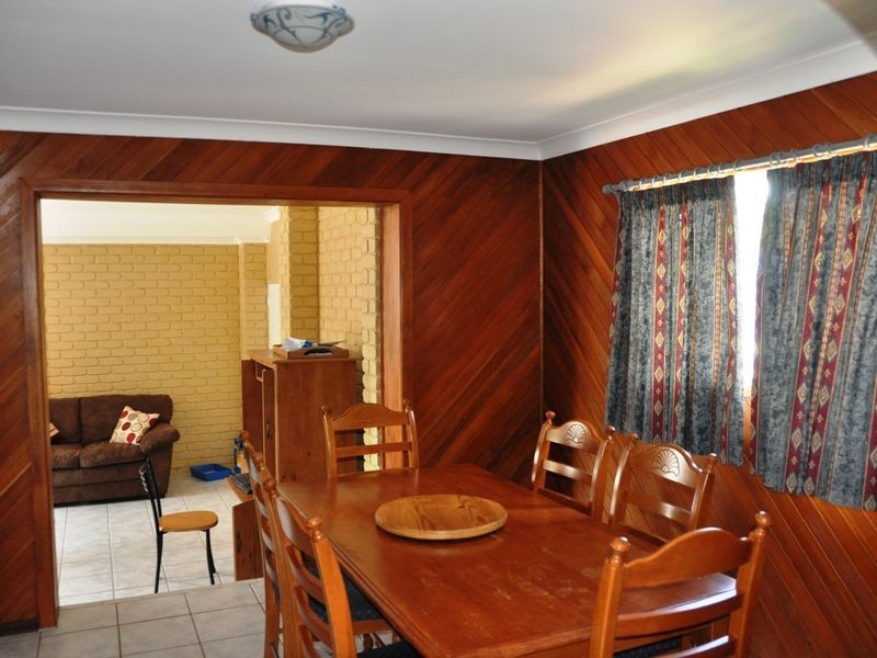 16 Olympia Avenue, Barlows Hill QLD 4703