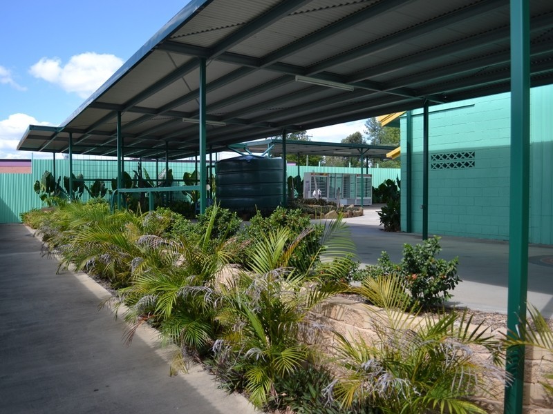 12 Wey Street, Blackwater QLD 4717