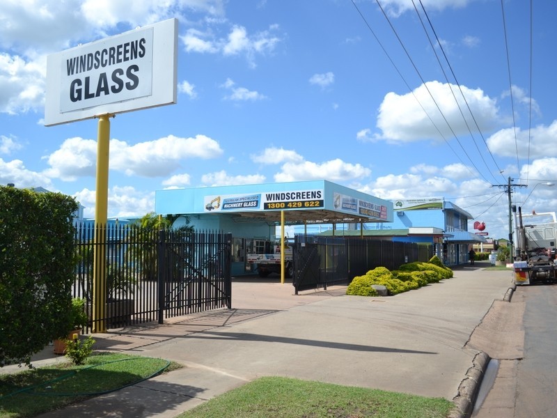 26-34 Railway Street, Blackwater QLD 4717