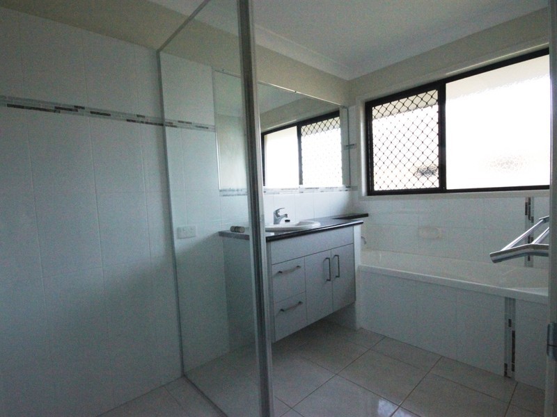 15 SandCastle Drive, Mulambin QLD 4703