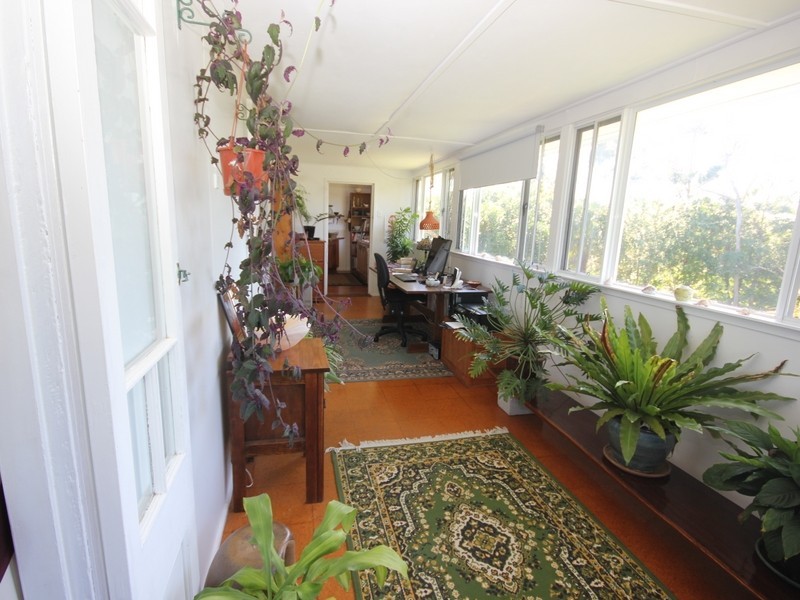 11 Oak Street, Emu Park QLD 4710