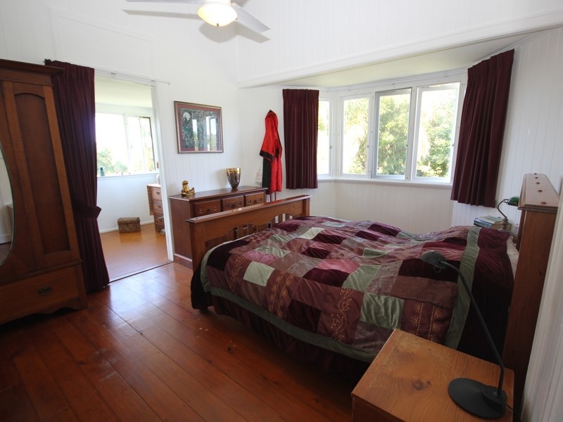 11 Oak Street, Emu Park QLD 4710