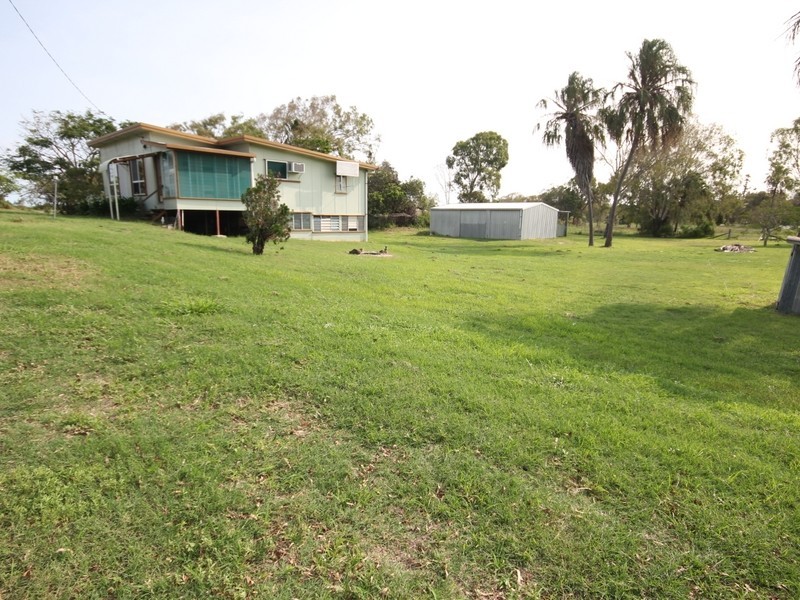 8 Horrie Twiner Street, Keppel Sands QLD 4702