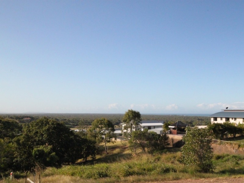 20 Mana Avenue, Pacific Heights QLD 4703