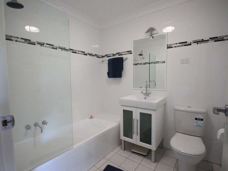 11/39 to 43 Scenic Highway, Cooee Bay QLD 4703