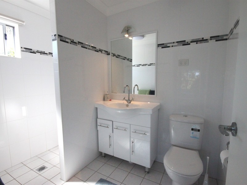 11/39 to 43 Scenic Highway, Cooee Bay QLD 4703