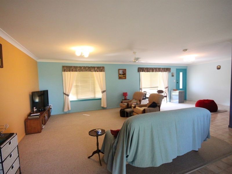 29 Benowa Drive, Taranganba QLD 4703