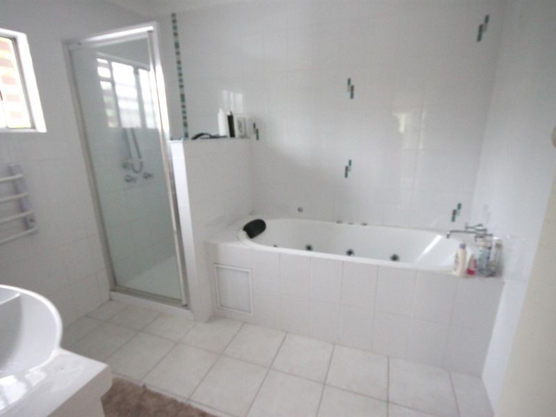 12 Jarman Street, Barlows Hill QLD 4703