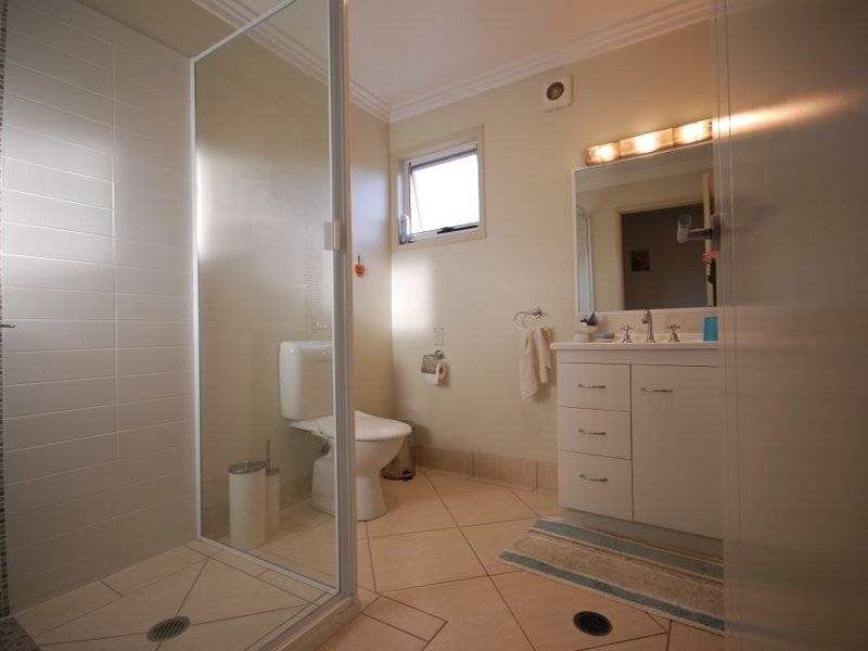 1/15 Meikelville Street, Meikleville Hill QLD 4703