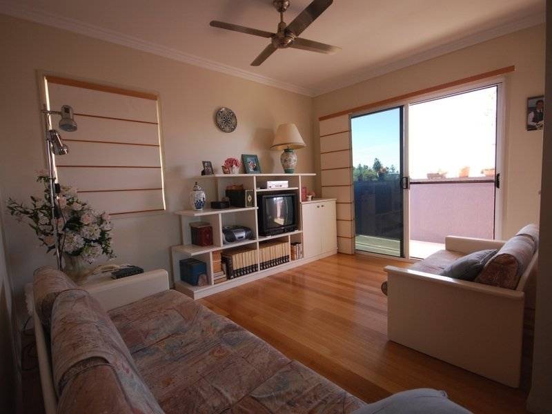 1/15 Meikelville Street, Meikleville Hill QLD 4703