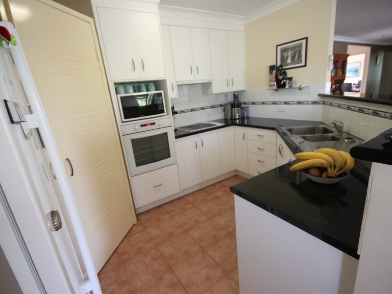 8 Nicole Close, Taroomball QLD 4703