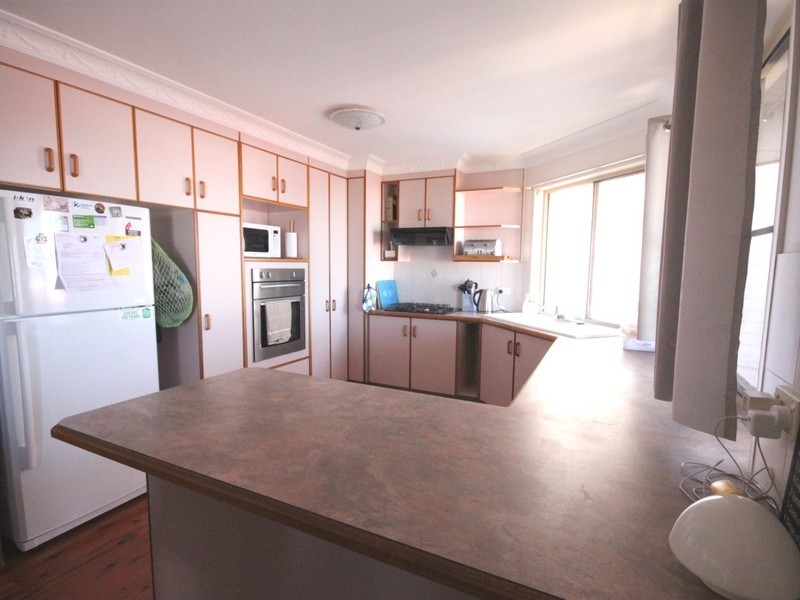 5 Crayke Court, Pacific Heights QLD 4703