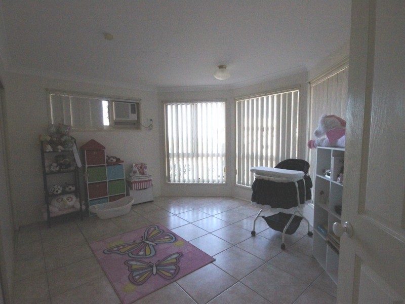 5 Crayke Court, Pacific Heights QLD 4703