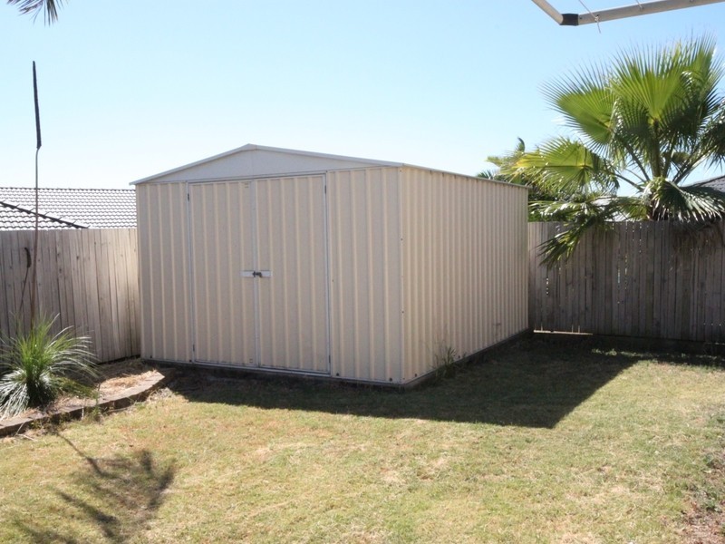 8 Nautilus Street, Taroomball QLD 4703