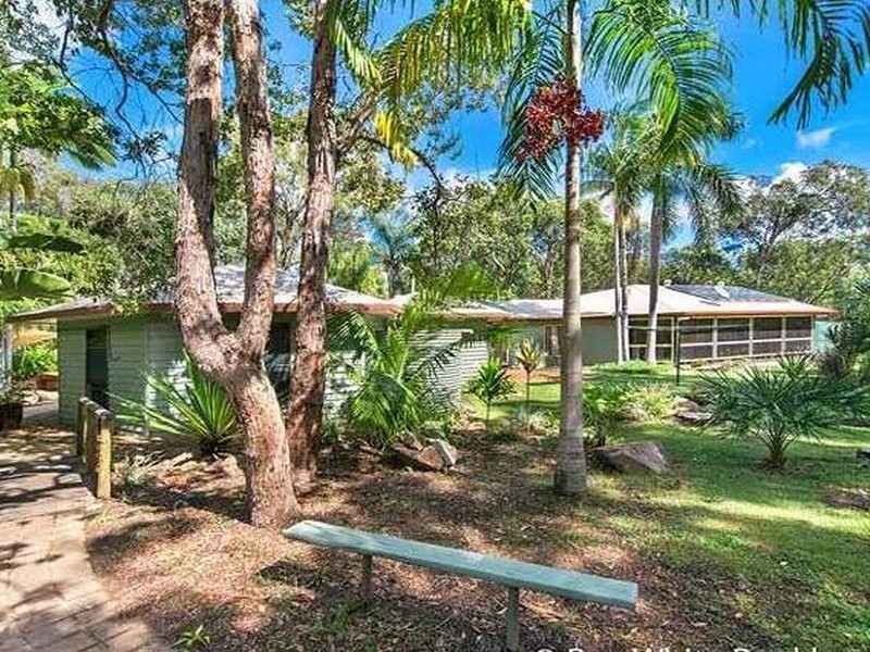 186 Stones Road, Woodbury QLD 4703