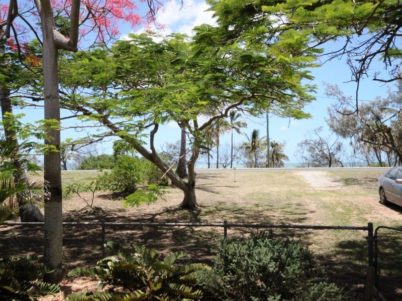 680 Scenic Highway, Mulambin QLD 4703