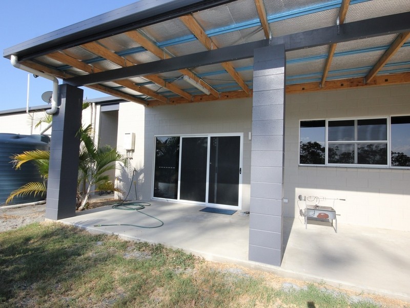 20 Racecourse Road, Barmaryee QLD 4703