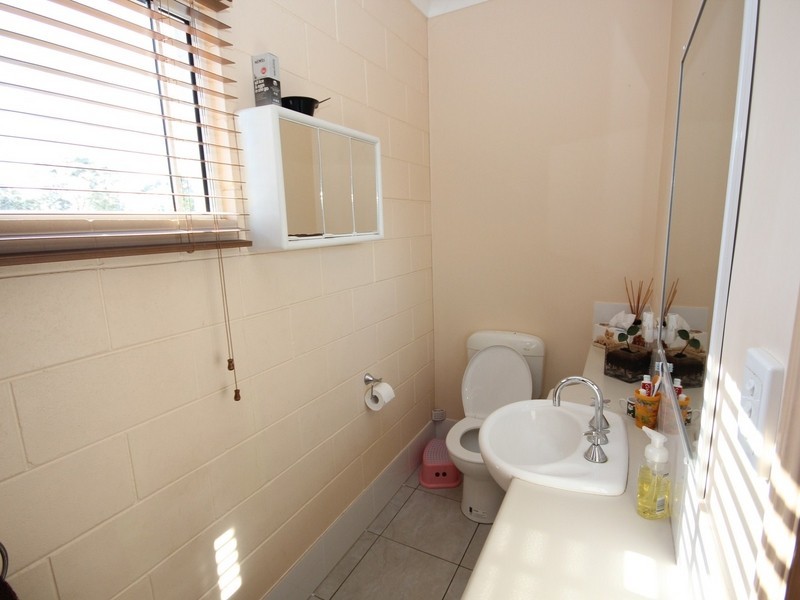 20 Racecourse Road, Barmaryee QLD 4703