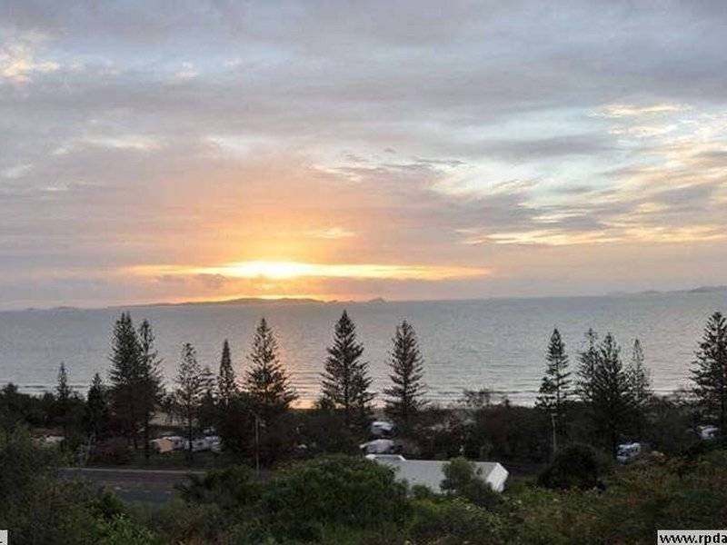 34 Farnborough Road, Yeppoon QLD 4703