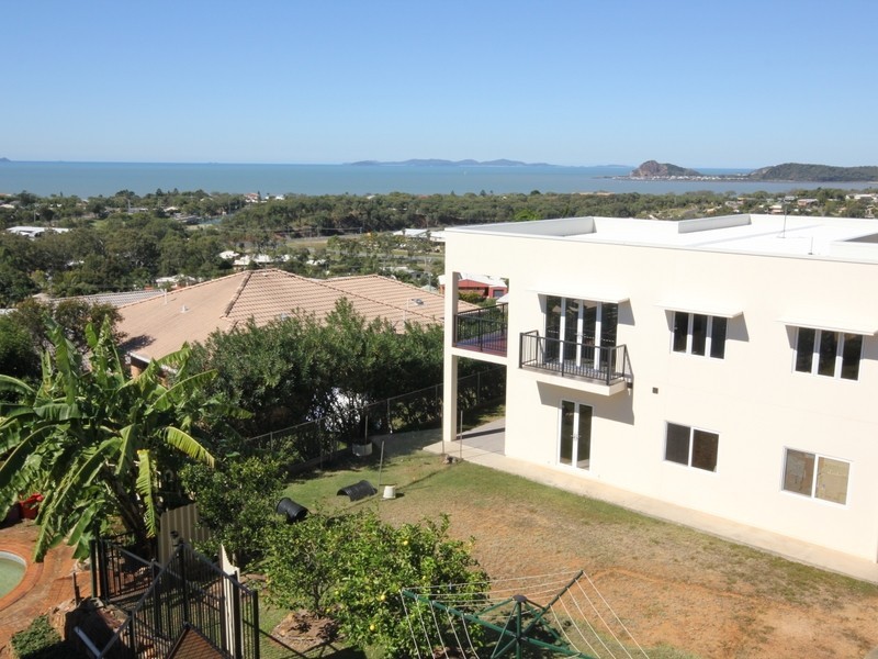 55 Poinciana Avenue, Taranganba QLD 4703