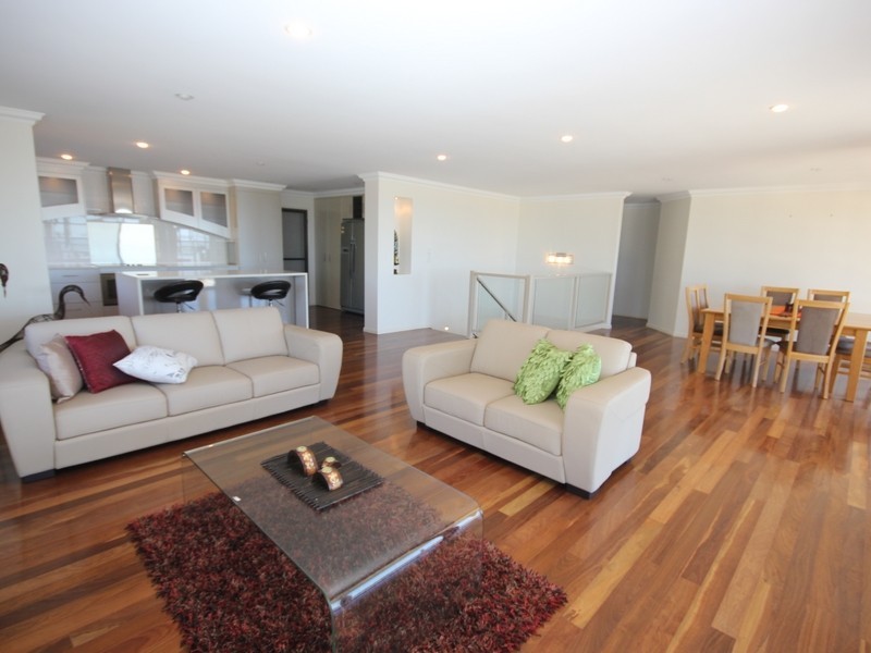 55 Poinciana Avenue, Taranganba QLD 4703