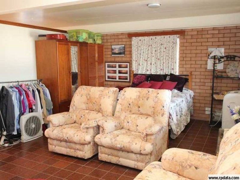 24 to 26 Cokas Avenue, Meikleville Hill QLD 4703
